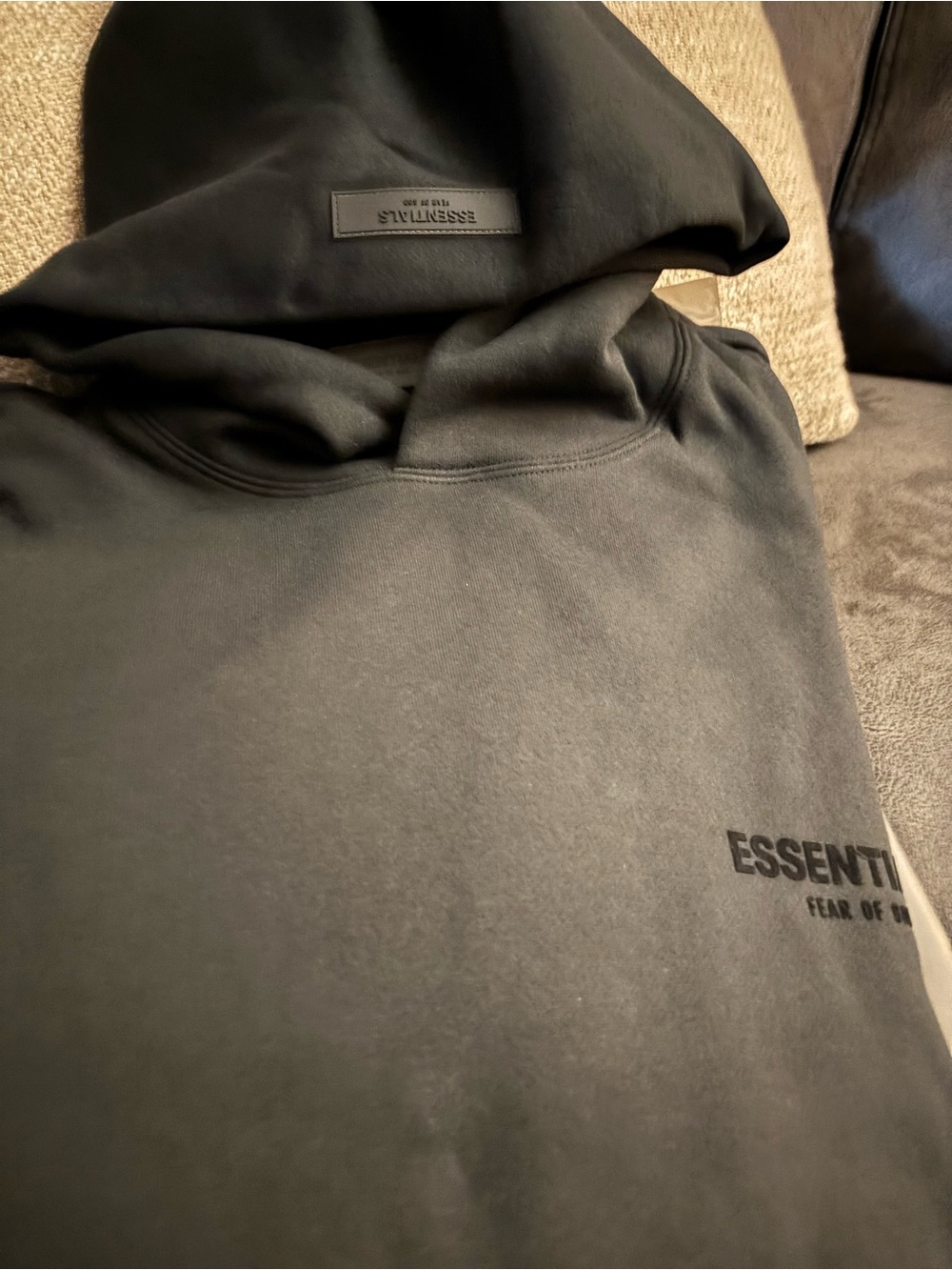 Fear of God ESSENTIALS Black Pullover Hoodie oversized size large